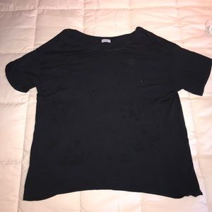 Black tee